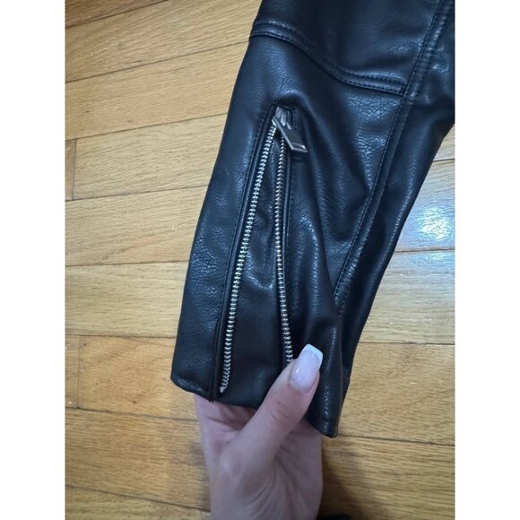 ZARA Man Faux Leather Biker Jacket Black Size L Moto Zip Pockets Asymmetrical - Picture 4 of 10